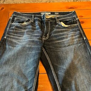 Men’s bootcut jeans.